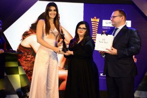 Kriti Sanon receiving the Femina Power List award from Tanya Chaitanya - Editor Femina and Kanashin Sergei
