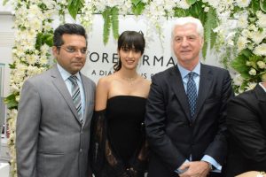 Bhavin Jhakia - CMD - OM Jewellers - Disha Patani and Stephen Lussier Global CEO - Forevermark Diamonds