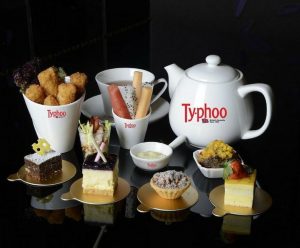 Typhoos Tea Drinking Etiquette - the British Way 2